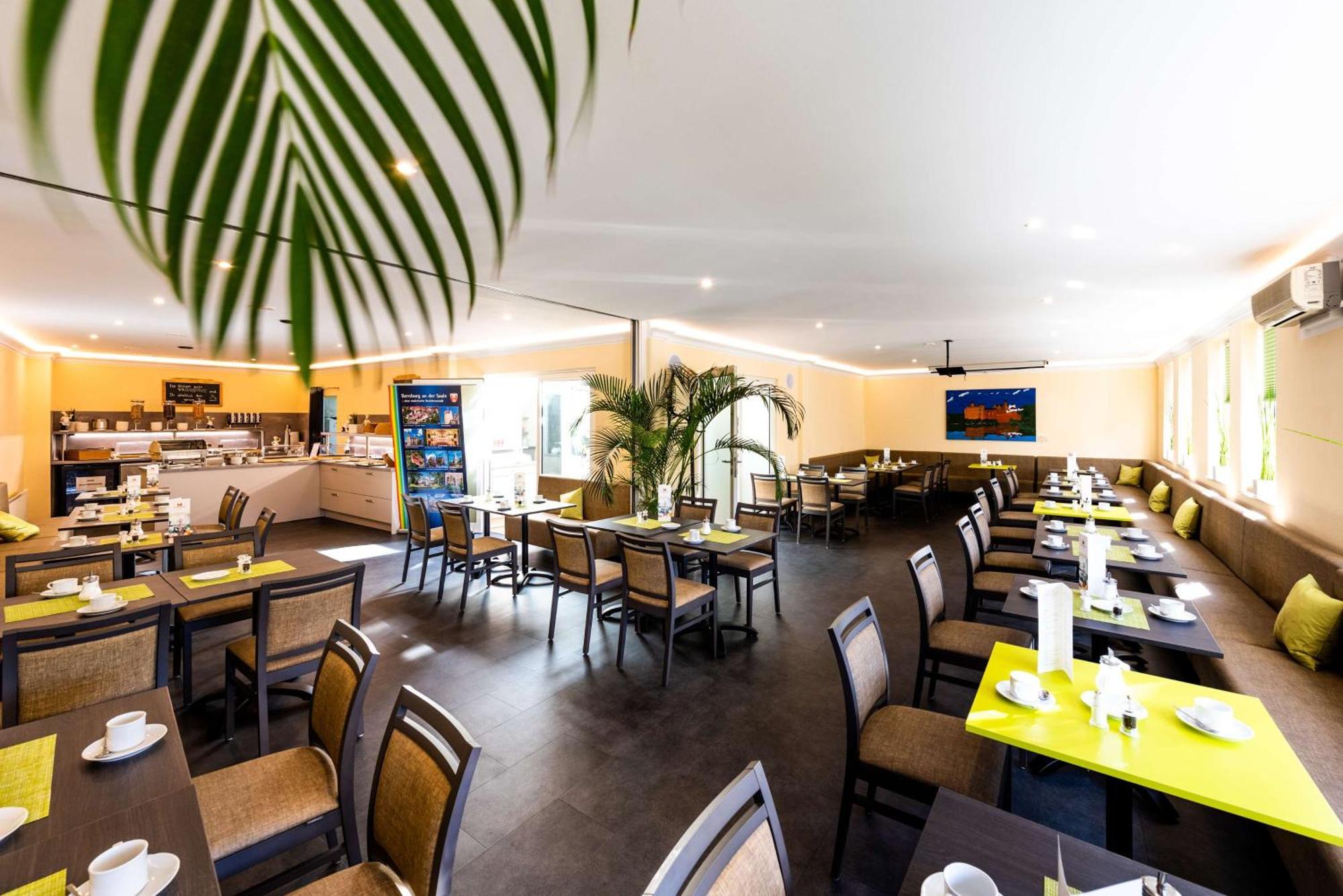 Askania Hotel & Brauhaus Bernburg Esterno foto